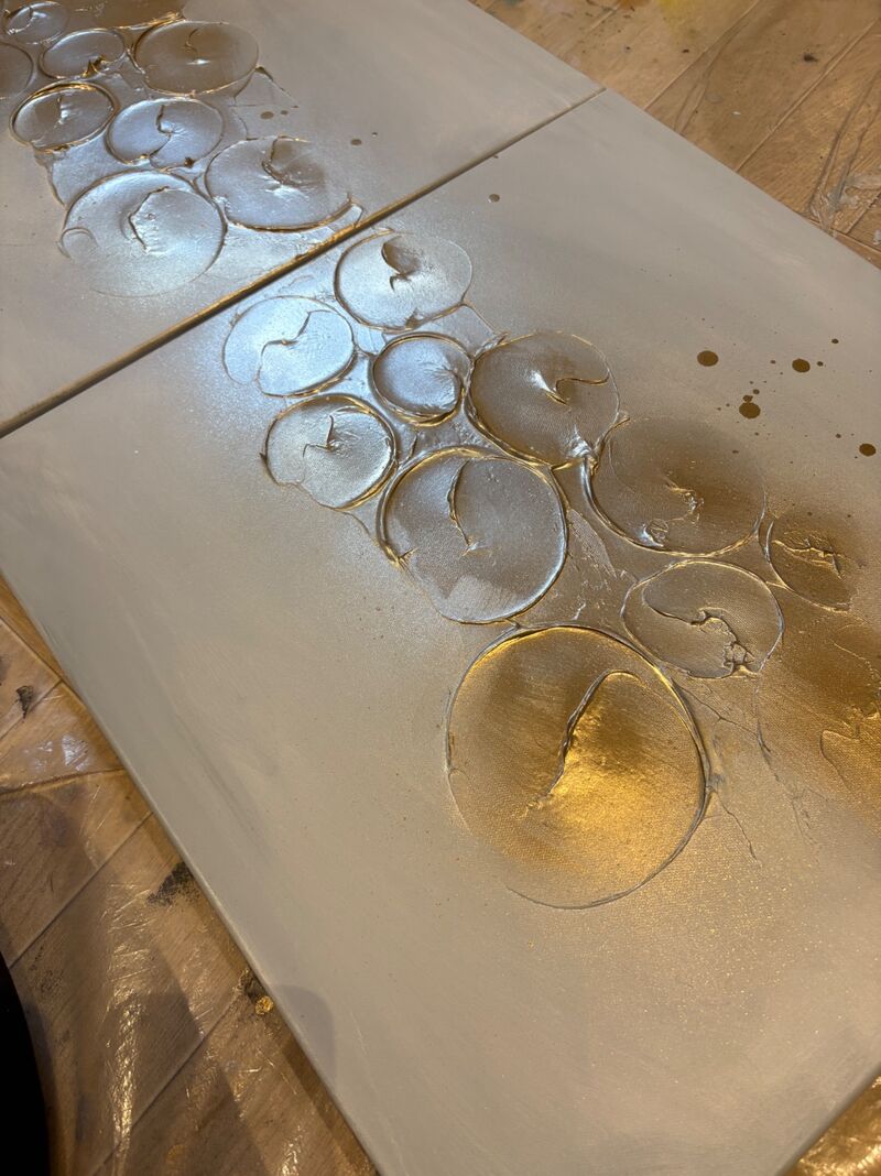 Bubbles gold close up