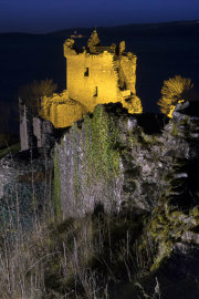 KW-SH-17-52 Urquhart Castle Loch Ness