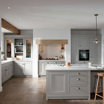 1909 Shaker Door in Putty 1909 shaker door in putty from kitchens insynk ltd solihull