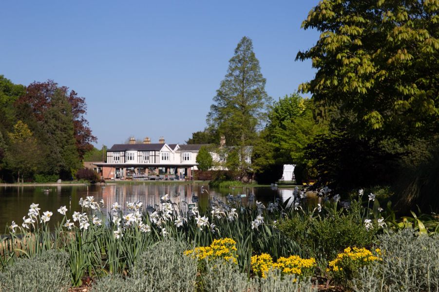 Small Group Floral Workshop - Half Day - Burnby Hall