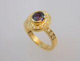 Yellow gold Ring - purple Sapphire & Diamonds