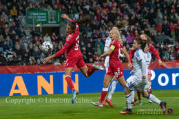WMS NT, Denmark vs. Bosnia and Herzegovina, Viborg 2019. Nadia Nadim with a header