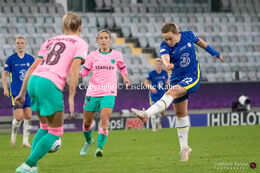 Erin Cuthbert (#22 Chelsea) with a shot in the UEFA Women's Champions League Final, Chelsea vs. FC Barcelona