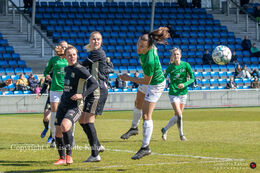 Victoria Bruce with a header in the "Gjensidige Kvindeliga" match between Fortuna Hjorring and KoldingQ