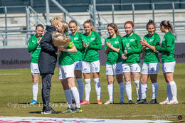 Sara Thrige is celebrated for reaching a milestone of 100 matches played for Fortuna Hjorring in the "Gjensidige Kvindeliga" match between Fortuna Hjorring and KoldingQ