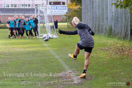 WEURO2022 training session in Viborg, October 2020. Sofie Svava kicking a corner