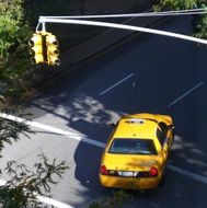 NY cab onto broadway