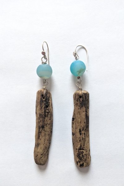 Driftwood and Frosted Turquoise Agate Earrings Driftwood_and Turquoise_Agate_Earrings