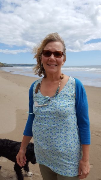 Kathy wearing Rockpool necklace.