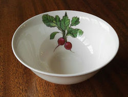 Radish dipping bowl