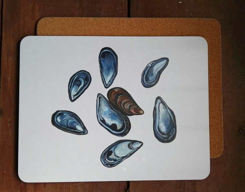 Mussel Shells large placemat/serving mat