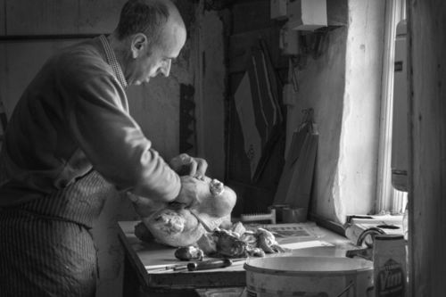 Jeffrey Todd preparing a Christmas turkey (II), December 2014