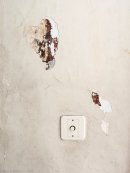 Peeling Plaster