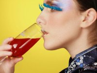 studio makeup 10