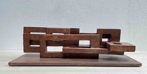 Iron Frame