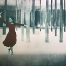 Akai Doresu  (Red Dress)