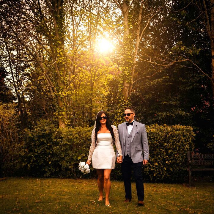 Couple portrait, Mansion House, Newport