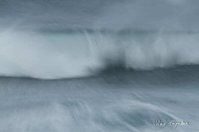 Cresting wave
