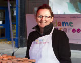 Macaroon Woman