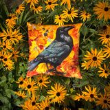 Velvet coshion Raven in gold