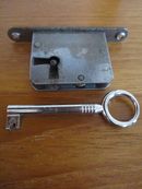 £20 + £2 p +p. Staples Ladderax key (only) to fit lock with left of centre key hole position. WORN KEYS WILL CAUSE YOU PROBLEMS.Please click on image for more information or to buy.