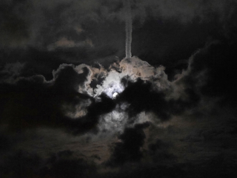 Budapest Moon