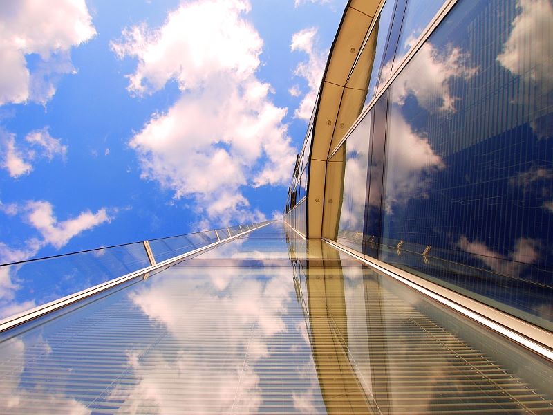Up (St Georges Wharf)