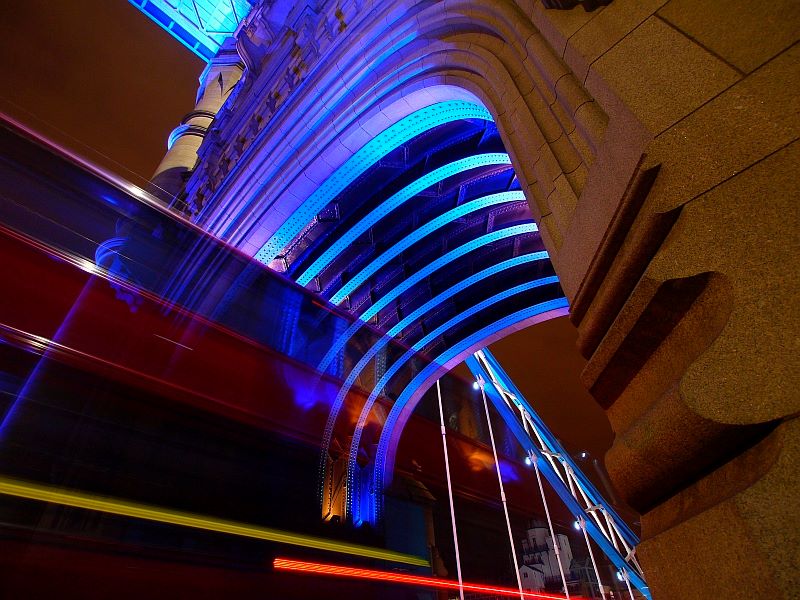 Up (Tower Bridge Bus Splash)