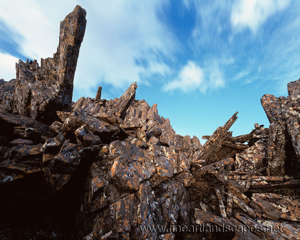 Dolerite pillars below Hartz Peak