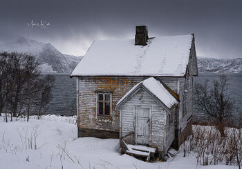 House with a view, Senja, arctic Norway
