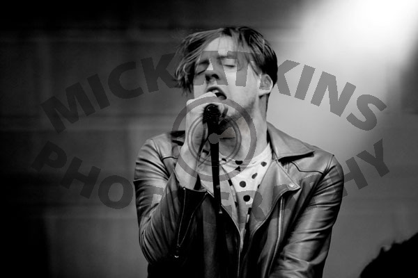 Ricky Wilson - Kaiser Chiefs (2)