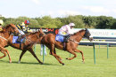 Race 1 - Diamonds A Dancing (9)
