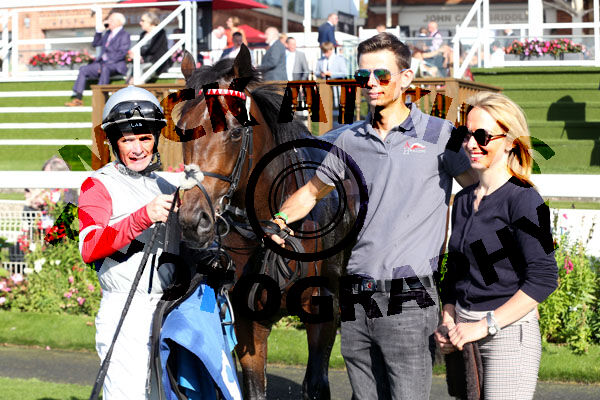 Race 1 - Josies Kid (6)