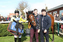 Race 1 - Mon Port (12)