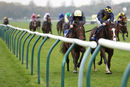 Race 1 - Moonlight In Paris (6)
