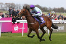 Race 1 - Rousing Encore (2)