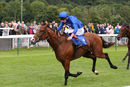 Race 1 - Visible Charm (10)