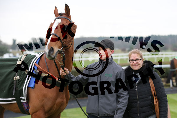 Race 1 (2) - Best Turned Out