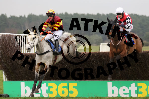 Race 2 - Parlour Maid (3)