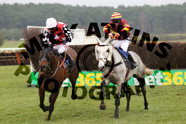 Race 2 - Parlour Maid (9)