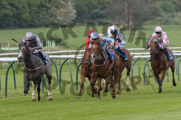 Race 2 - Simmys Copshop (6)