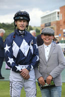 Race 2 (3) - Richard Kingscote