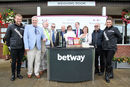 Race 3 - Lucky Robin (13)