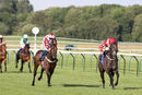 Race 3 - Stewardess (4)