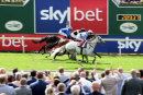 Race 3 - Thundering Blue (10)