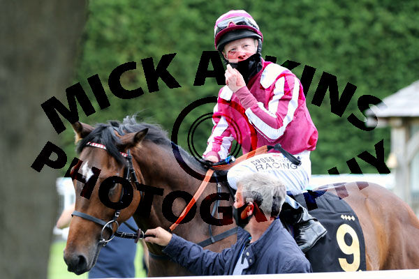 Race 3 (1) - Poy