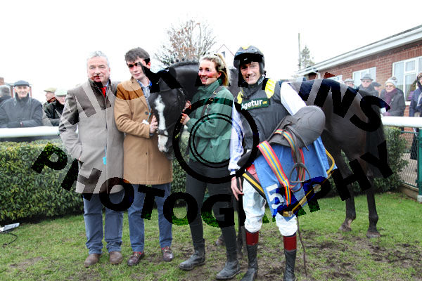 Race 4 - Earlofthecotswolds (9)