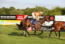 Race 5 (3) - Holy Hymn