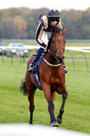 Race 6 - Lovely Lou Lou (9)