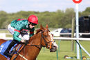 Race 7 - Benny And The Jets (12)